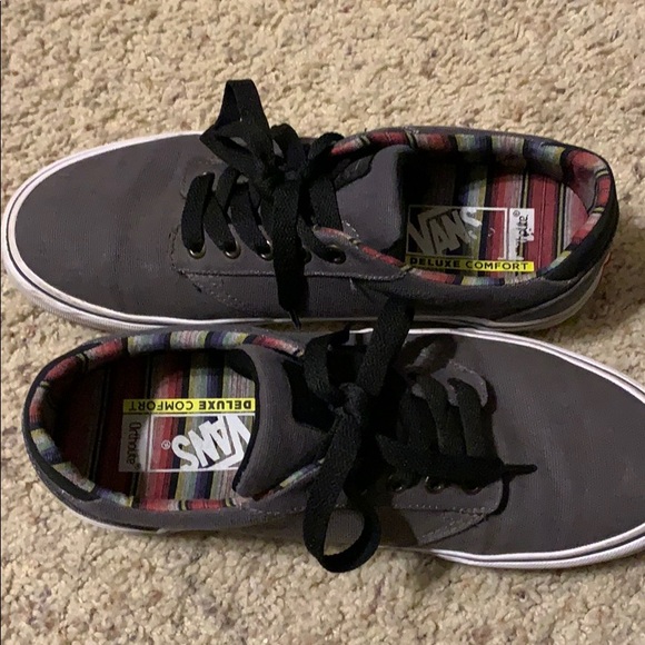 Vans shoes - Picture 3 of 3